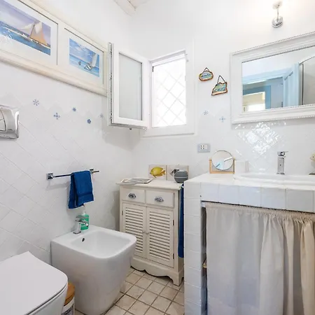 Toren Notteri Con Piscina Simius